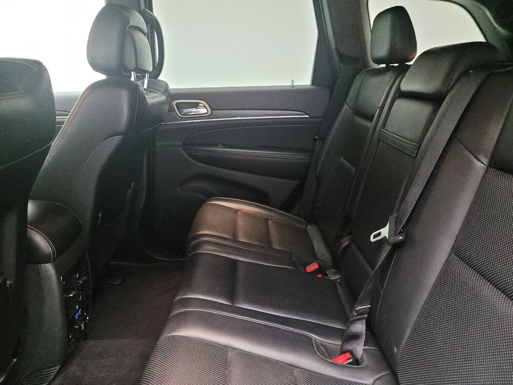 2017 Jeep Grand Cherokee in Taylor, MI 48180 - 18065782 18