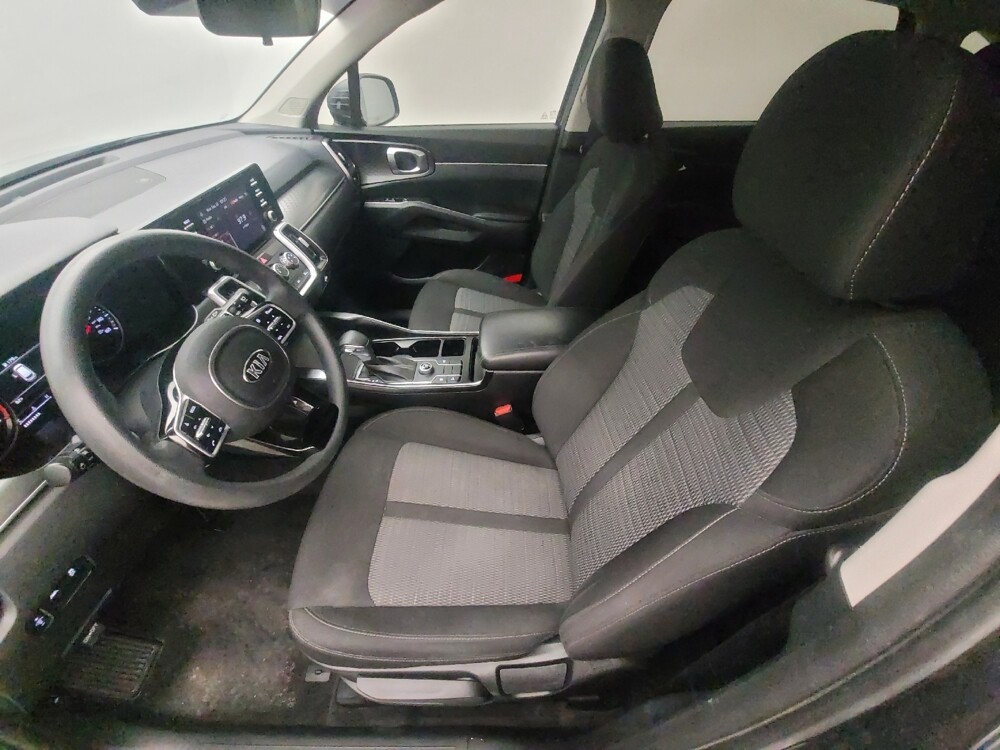 2021 Kia Sorento in Houston, TX 77074 - 18065853 17