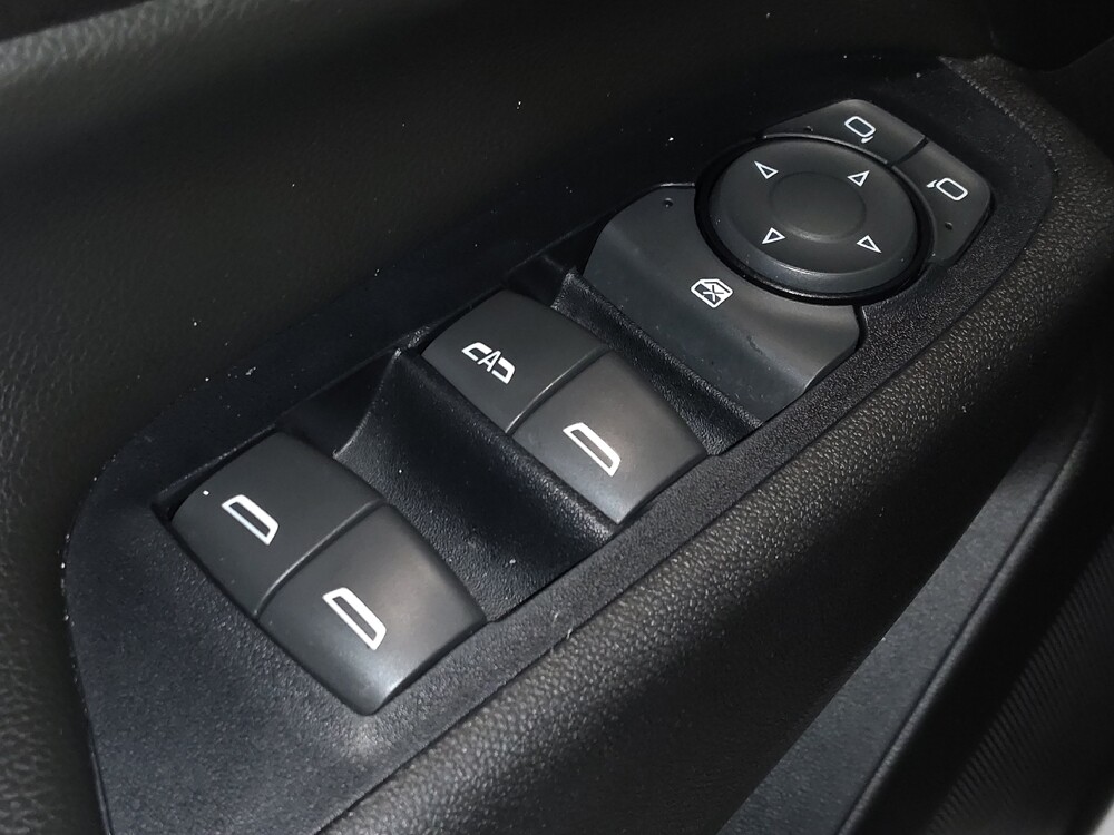 2018 Chevrolet Equinox in Lauderdale Lakes, FL 33313 - 18065874 27