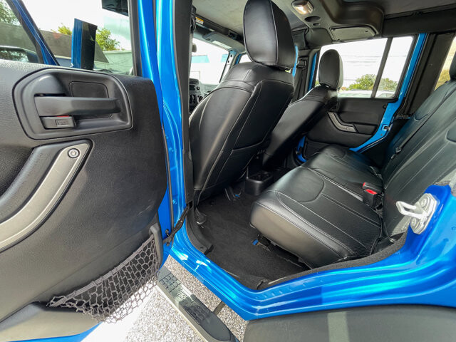 2016 Jeep Wrangler in Baltimore, MD 21225 - 18065904 27