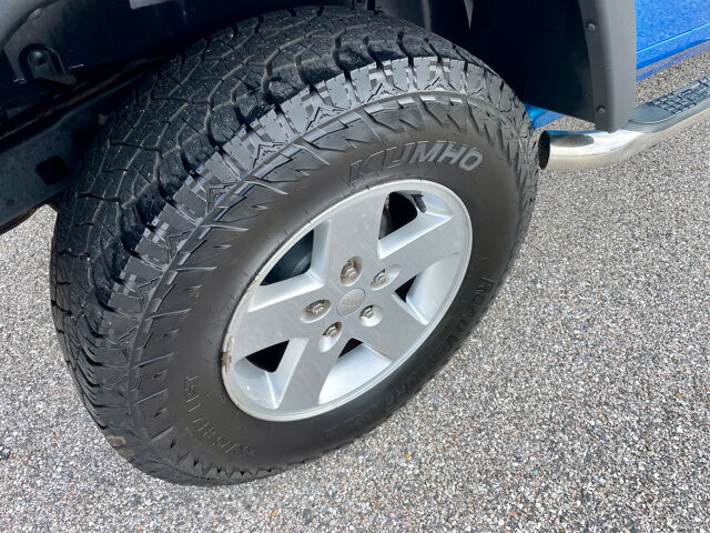 2016 Jeep Wrangler in Baltimore, MD 21225 - 18065904 17