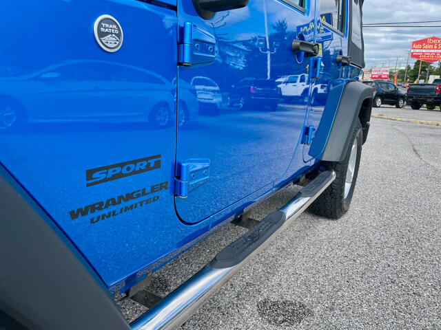 2016 Jeep Wrangler in Baltimore, MD 21225 - 18065904 13