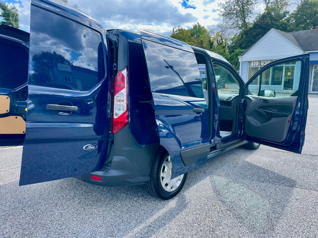 2019 Ford Transit Connect in Baltimore, MD 21225 - 18065905 10