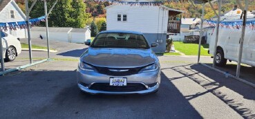 2016 Chrysler 200 in Barton, MD 21521