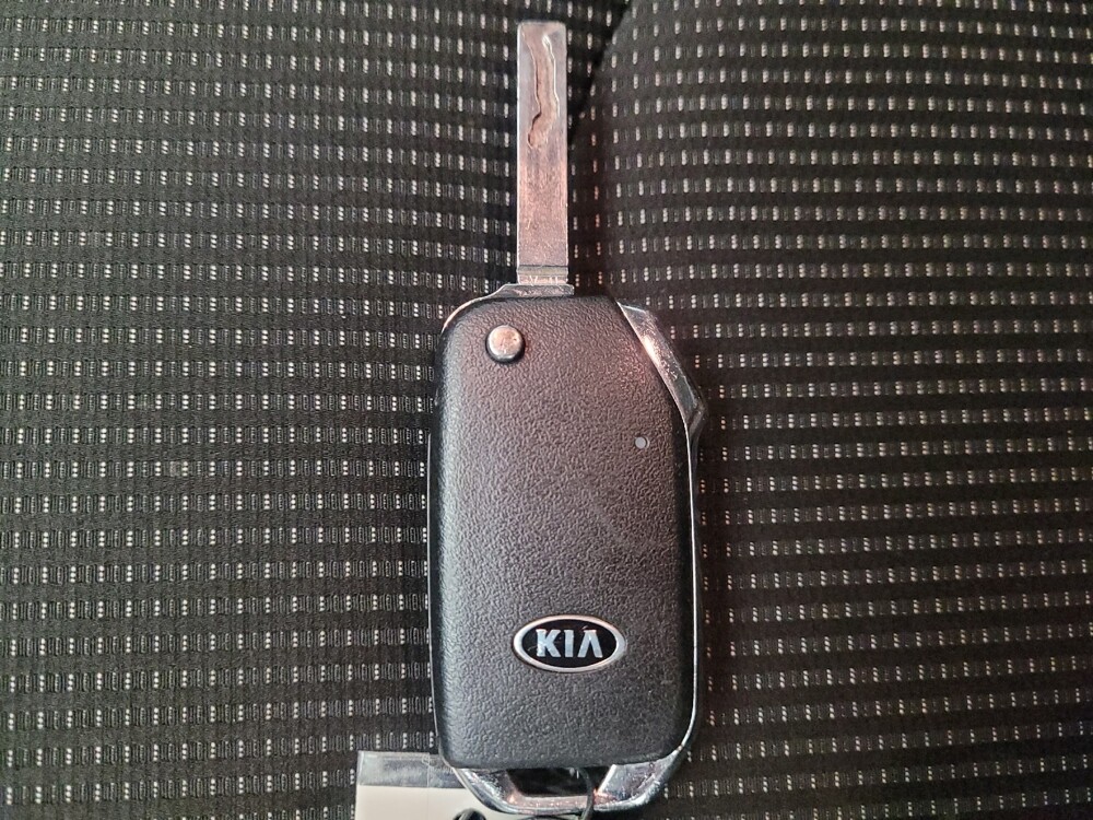 2019 Kia Forte in Riverside, CA 92504 - 18065926 32