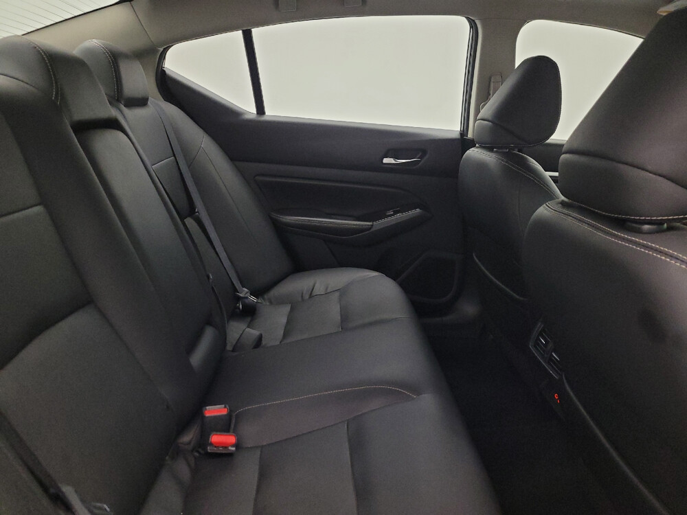 2020 Nissan Altima in Phoenix, AZ 85022 - 18065935 19