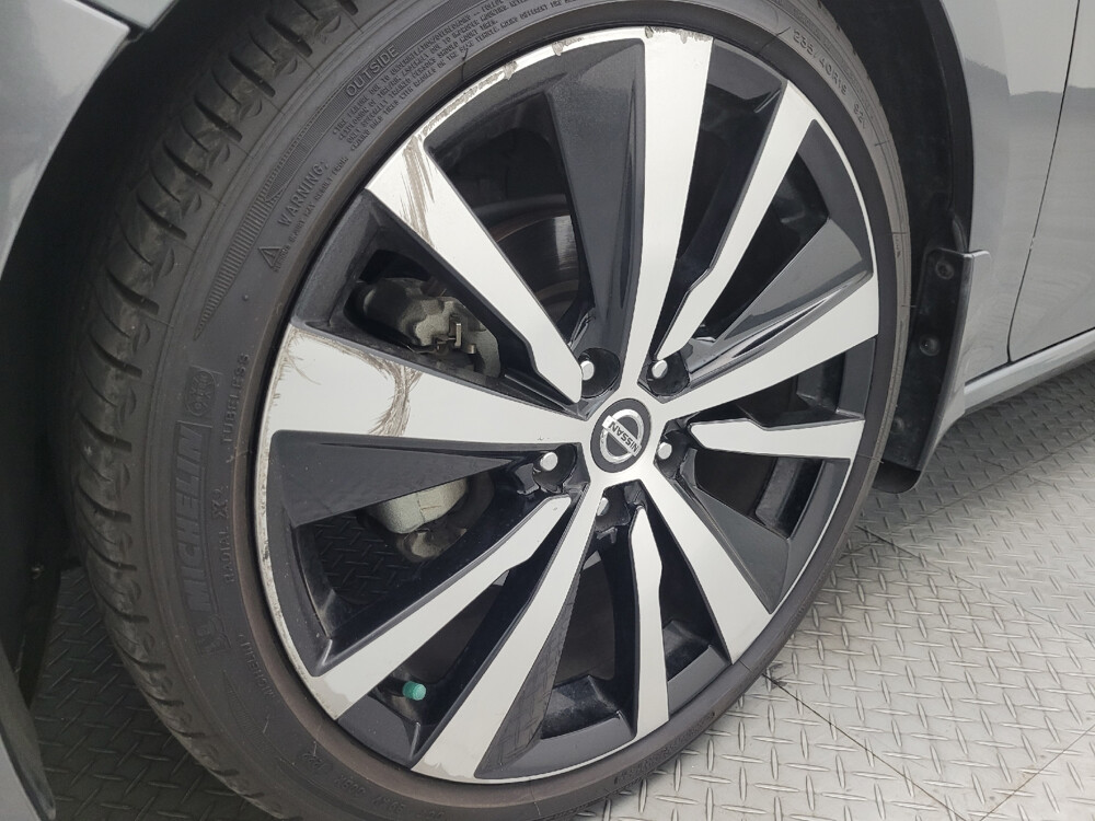 2020 Nissan Altima in Phoenix, AZ 85022 - 18065935 31