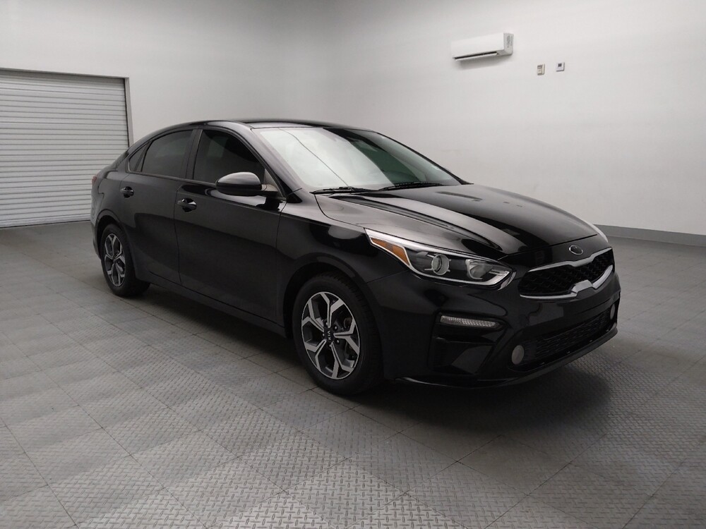 2019 Kia Forte in Lewisville, TX 75067 - 18065951 13