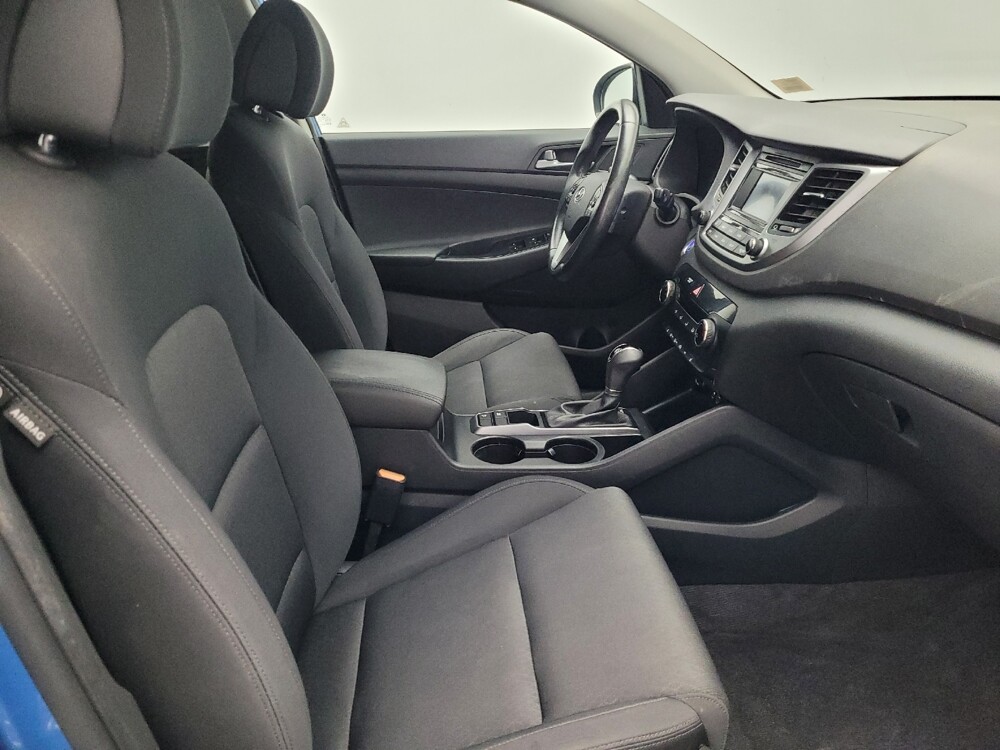 2017 Hyundai Tucson in Hialeah, FL 33014 - 18065981 21