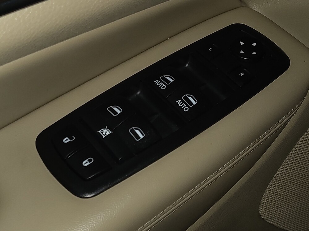 2018 Jeep Grand Cherokee in Lauderdale Lakes, FL 33313 - 18065984 27