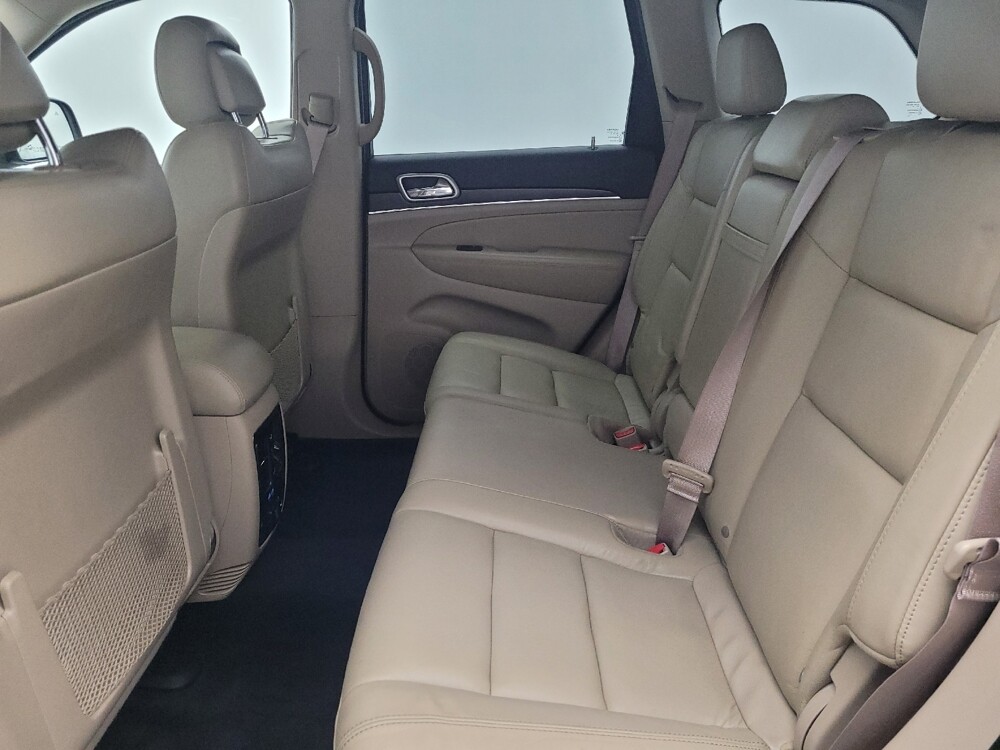 2018 Jeep Grand Cherokee in Lauderdale Lakes, FL 33313 - 18065984 18