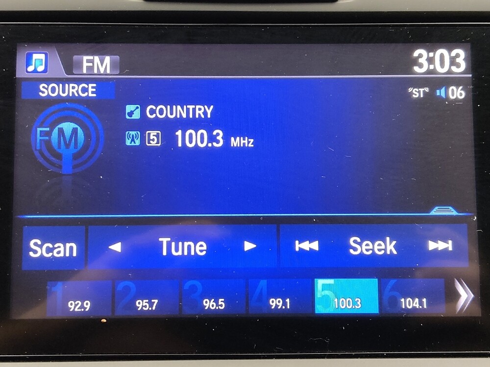 2016 Honda CR-V in Houston, TX 77060 - 18066005 25