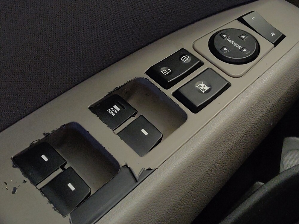 2018 Hyundai Elantra in Houston, TX 77074 - 18066006 27