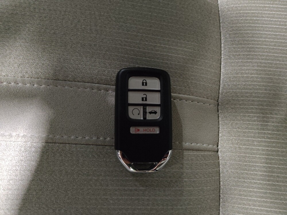 2018 Honda Accord in Pittsburgh, PA 15236 - 18066025 32