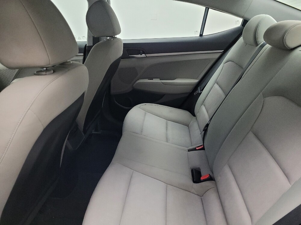 2017 Hyundai Elantra in Des Moines, IA 50310 - 18066040 18