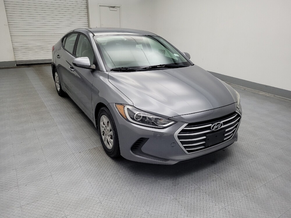 2017 Hyundai Elantra in Des Moines, IA 50310 - 18066040 13