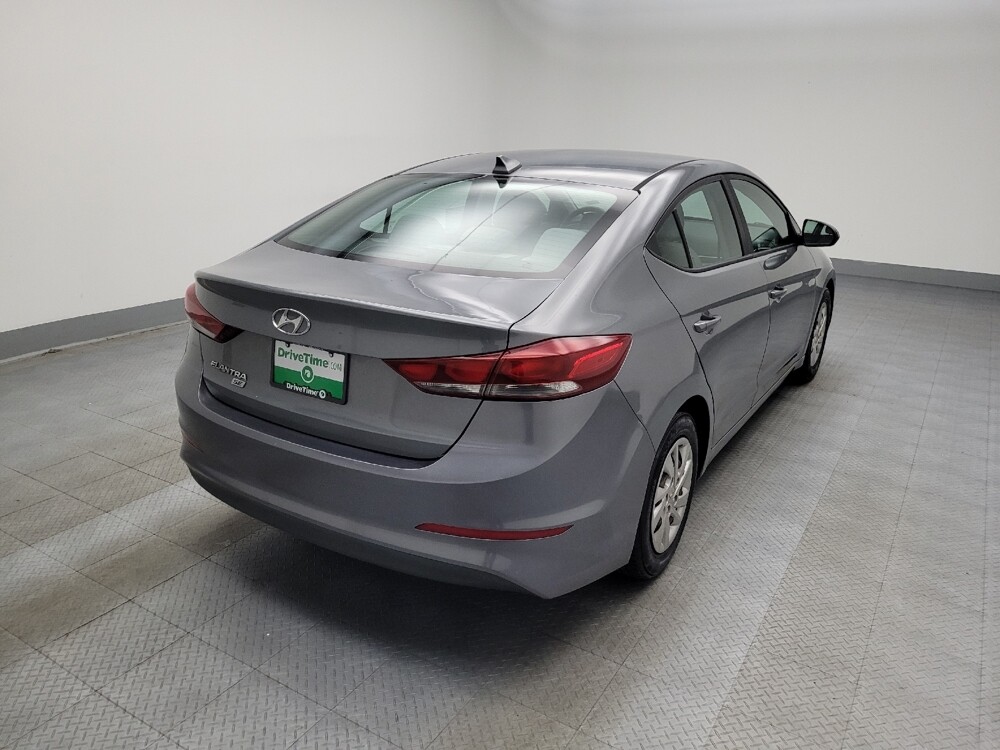 2017 Hyundai Elantra in Des Moines, IA 50310 - 18066040 9