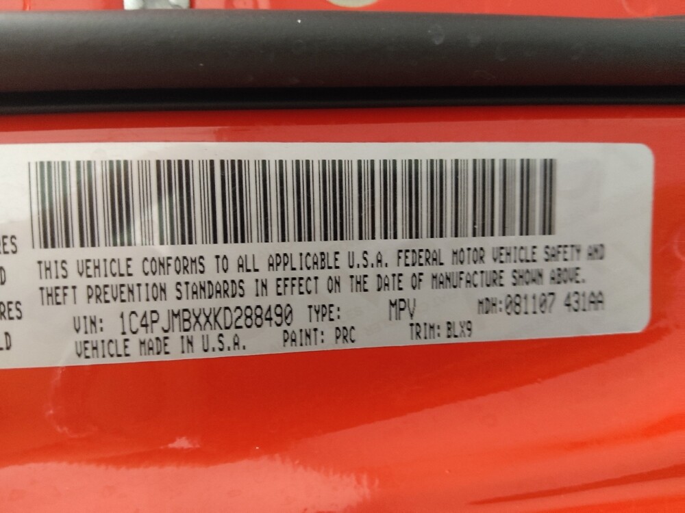 2019 Jeep Cherokee in Miami, FL 33157 - 18066059 33