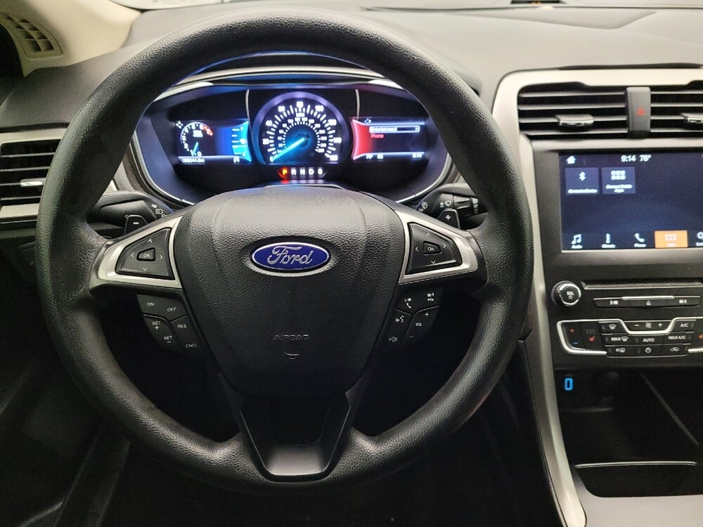 2017 Ford Fusion in Tucson, AZ 85705 - 18066076 22