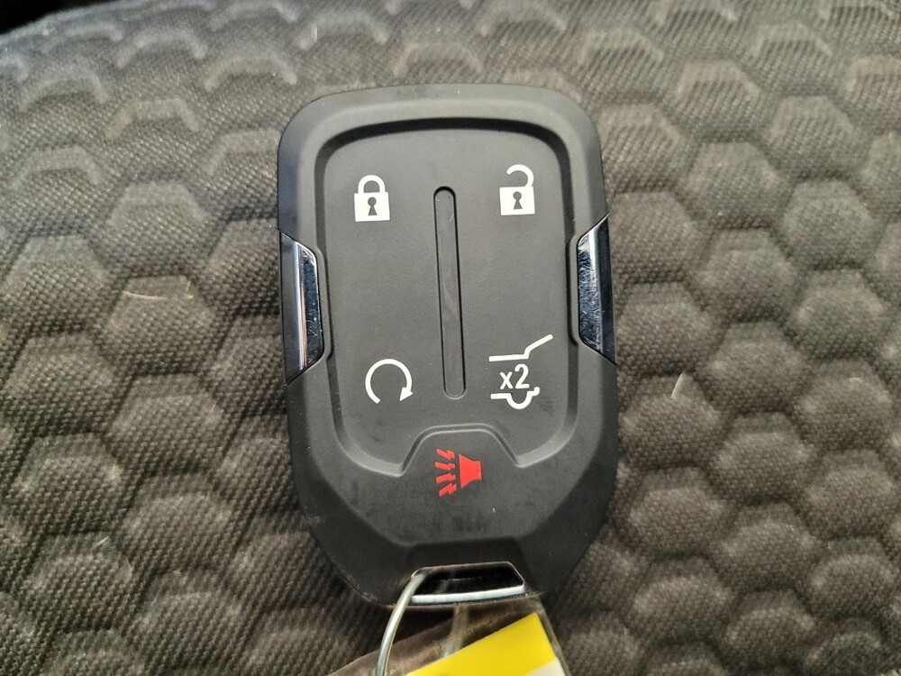 2017 GMC Acadia in St. Louis, MO 63136 - 18066086 32