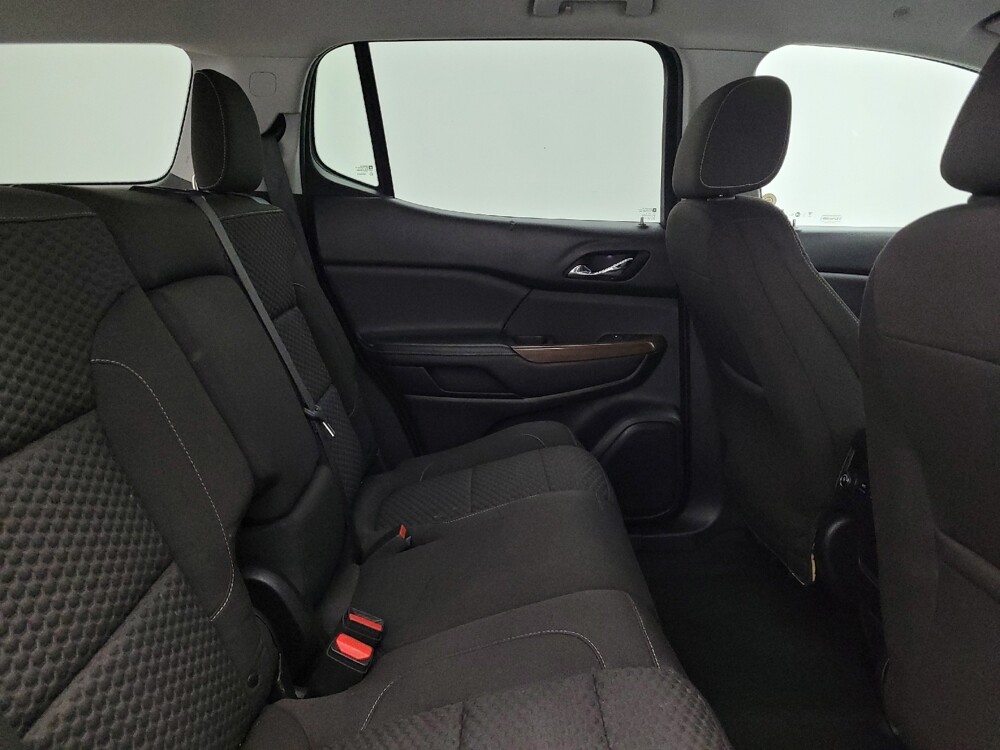 2017 GMC Acadia in St. Louis, MO 63136 - 18066086 19