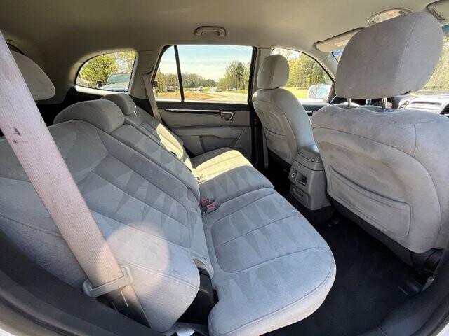 2008 Hyundai Santa Fe in Flowery Branch, GA 30542 - 18066112 11