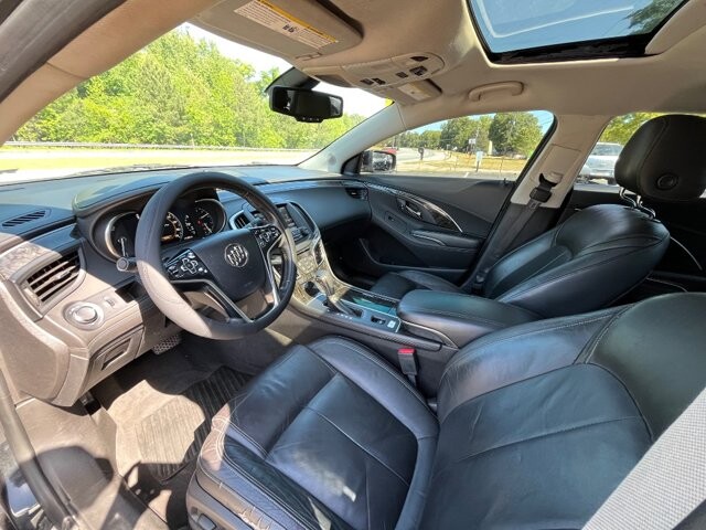 2015 Buick LaCrosse in Flowery Branch, GA 30542 - 18066117 8