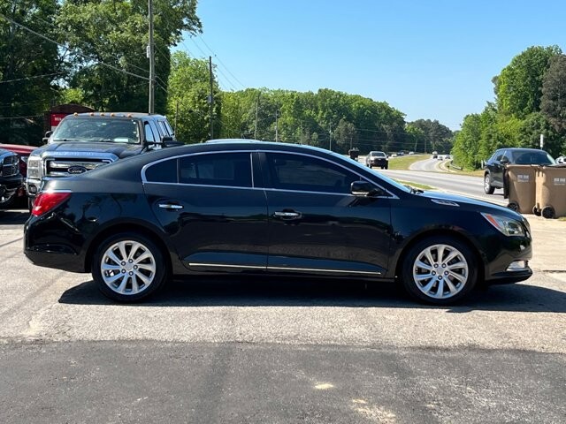 2015 Buick LaCrosse in Flowery Branch, GA 30542 - 18066117 4