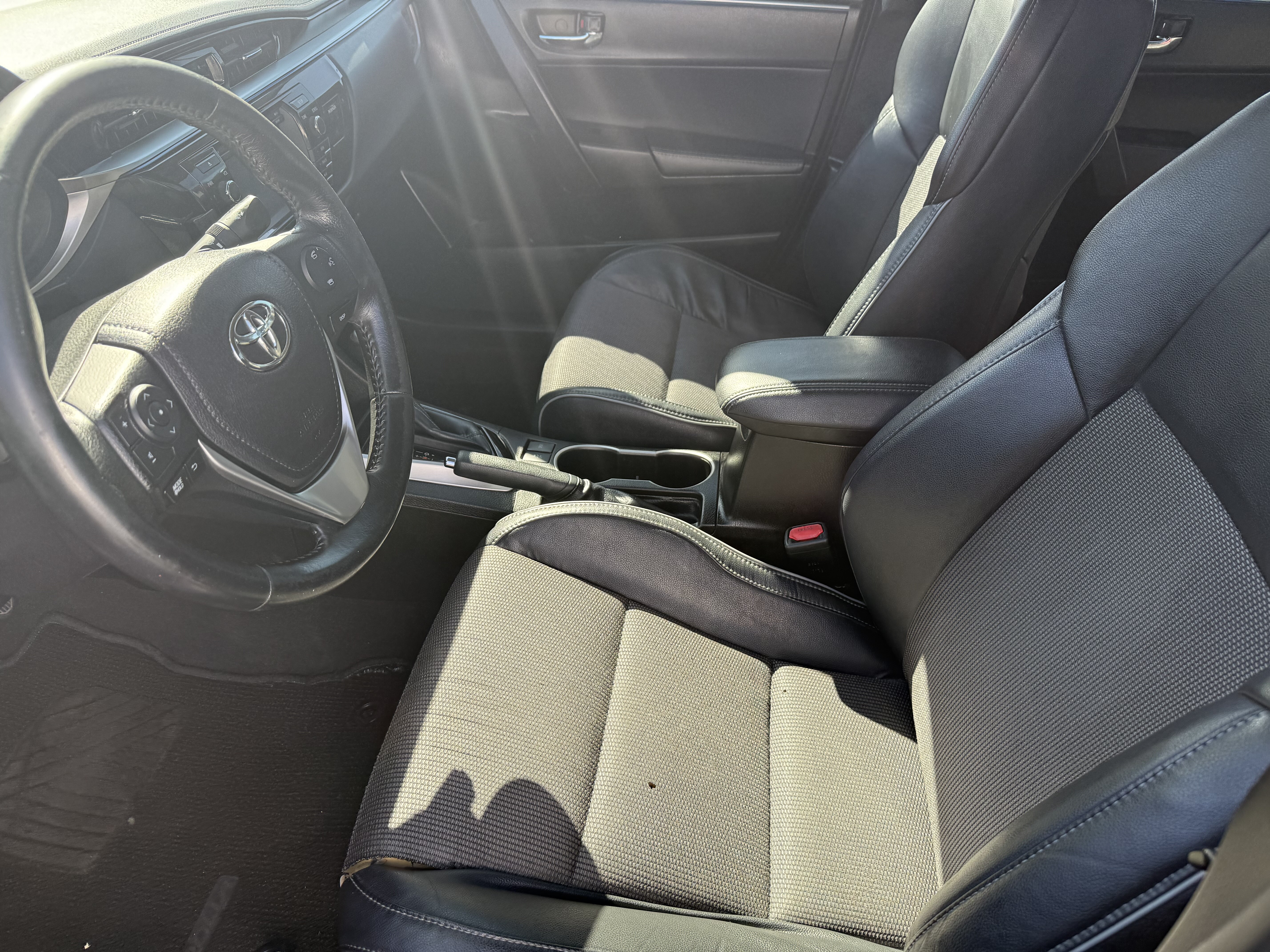 2015 Toyota Corolla in Phoenix, AZ 85022 - 18066153 9