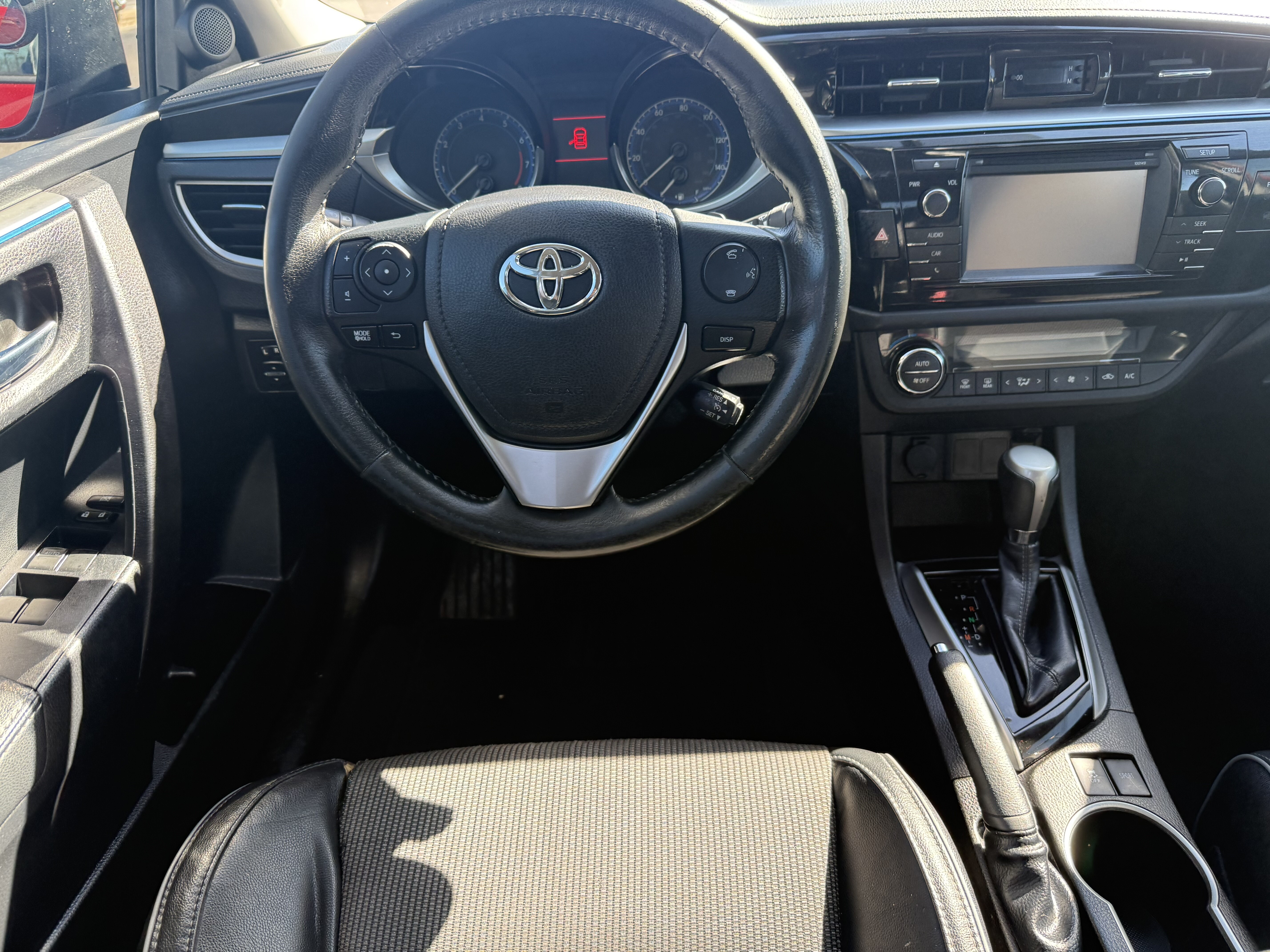 2015 Toyota Corolla in Phoenix, AZ 85022 - 18066153 7
