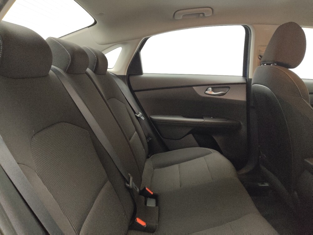 2019 Kia Forte in Stone Mountain, GA 30083 - 18066185 19