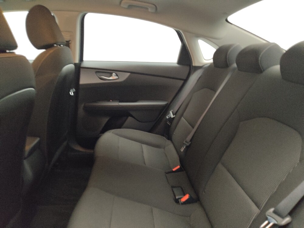 2019 Kia Forte in Stone Mountain, GA 30083 - 18066185 18