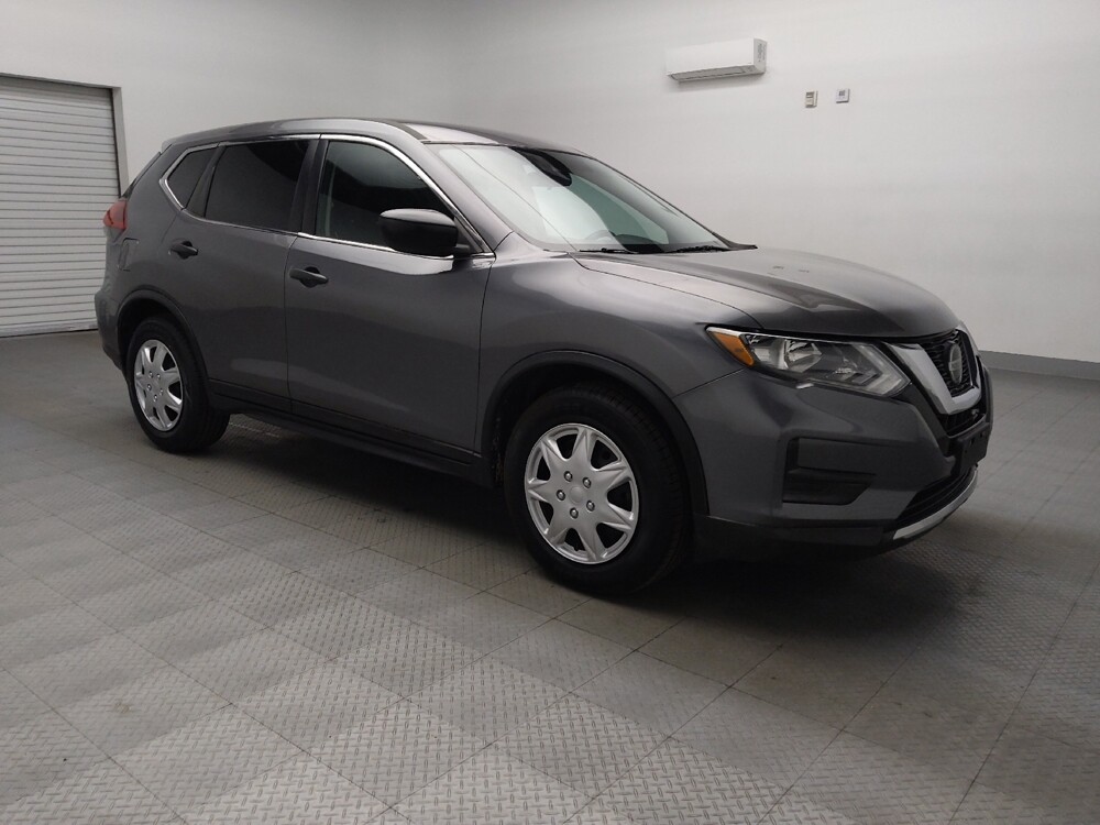 2019 Nissan Rogue in Fort Worth, TX 76116 - 18066206 13