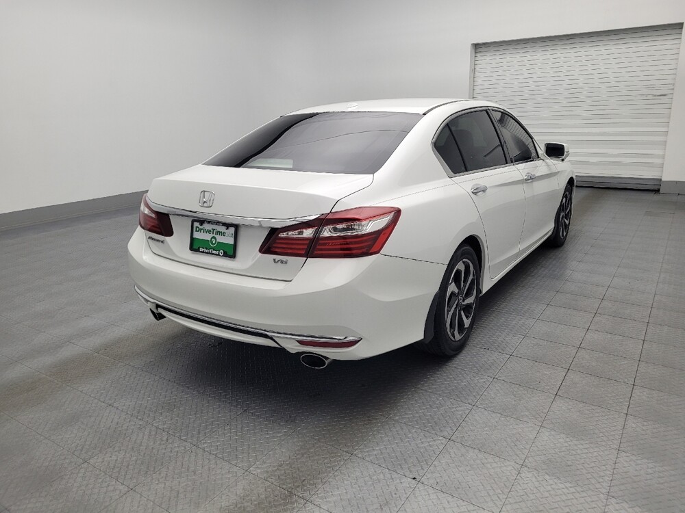 2017 Honda Accord in Hialeah, FL 33014 - 18066243 9