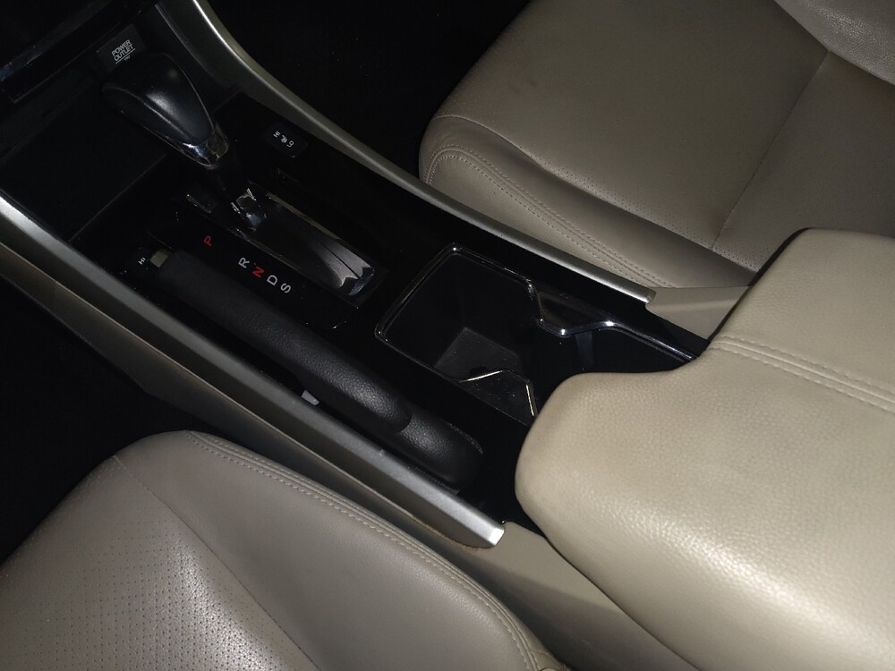 2017 Honda Accord in Hialeah, FL 33014 - 18066243 26