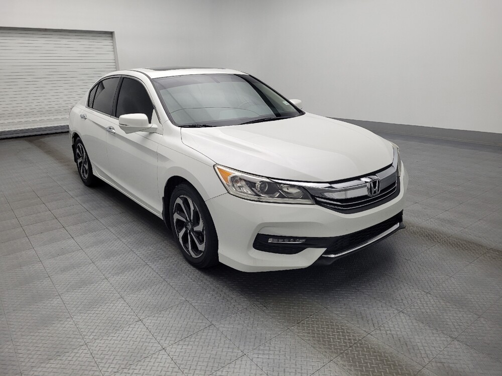 2017 Honda Accord in Hialeah, FL 33014 - 18066243 13