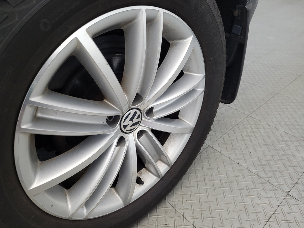 2015 Volkswagen Tiguan in Pittsburgh, PA 15237 - 18066331 31