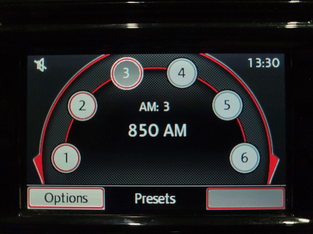 2015 Volkswagen Tiguan in Pittsburgh, PA 15237 - 18066331 25