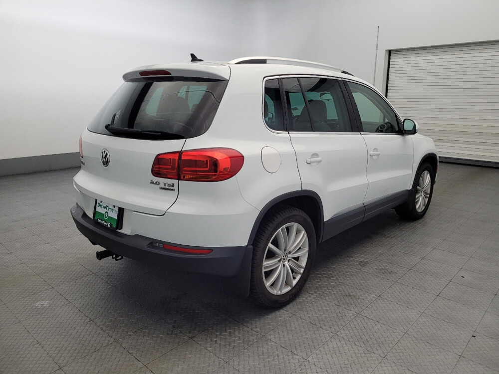 2015 Volkswagen Tiguan in Pittsburgh, PA 15237 - 18066331 9