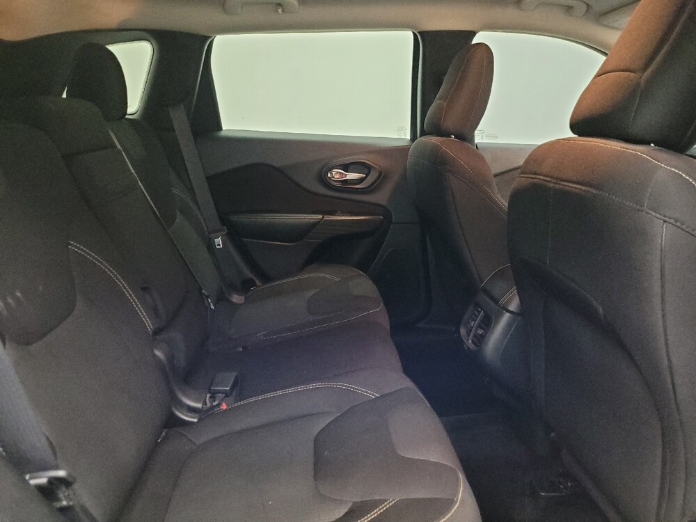 2015 Jeep Cherokee in Des Moines, IA 50310 - 18066355 19