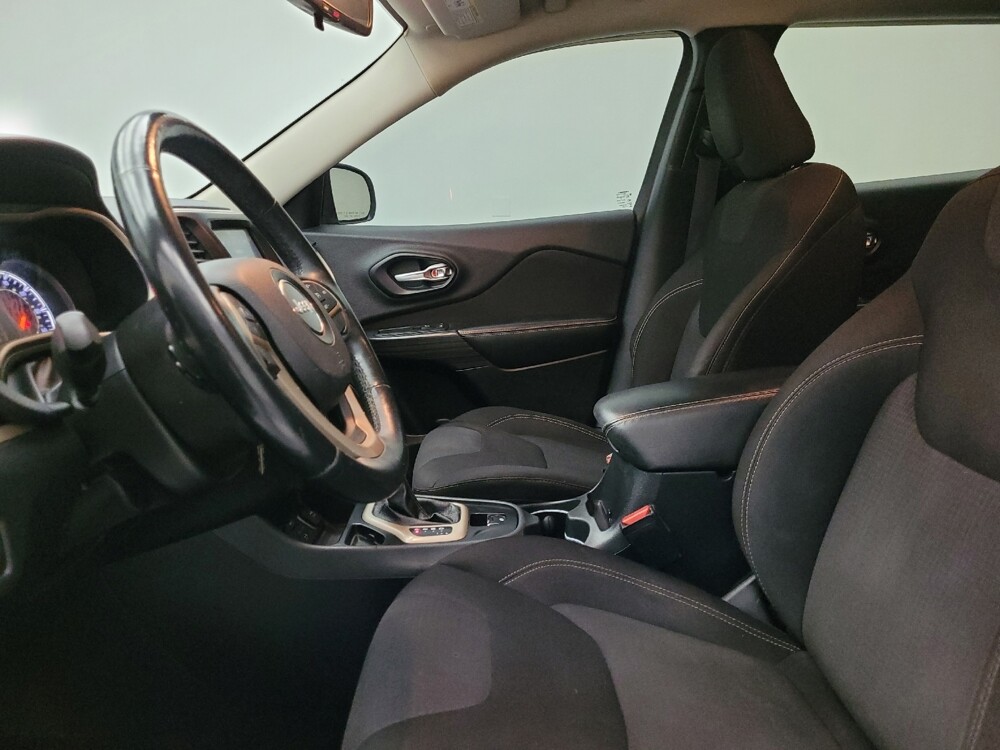 2015 Jeep Cherokee in Des Moines, IA 50310 - 18066355 17