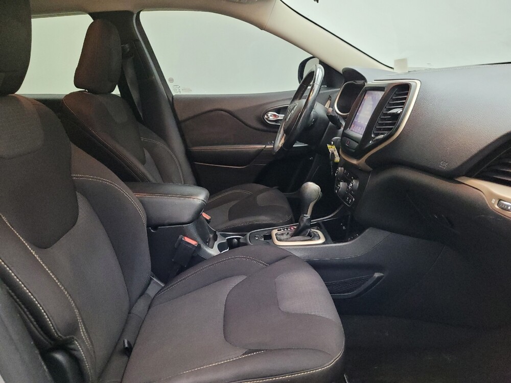 2015 Jeep Cherokee in Des Moines, IA 50310 - 18066355 21