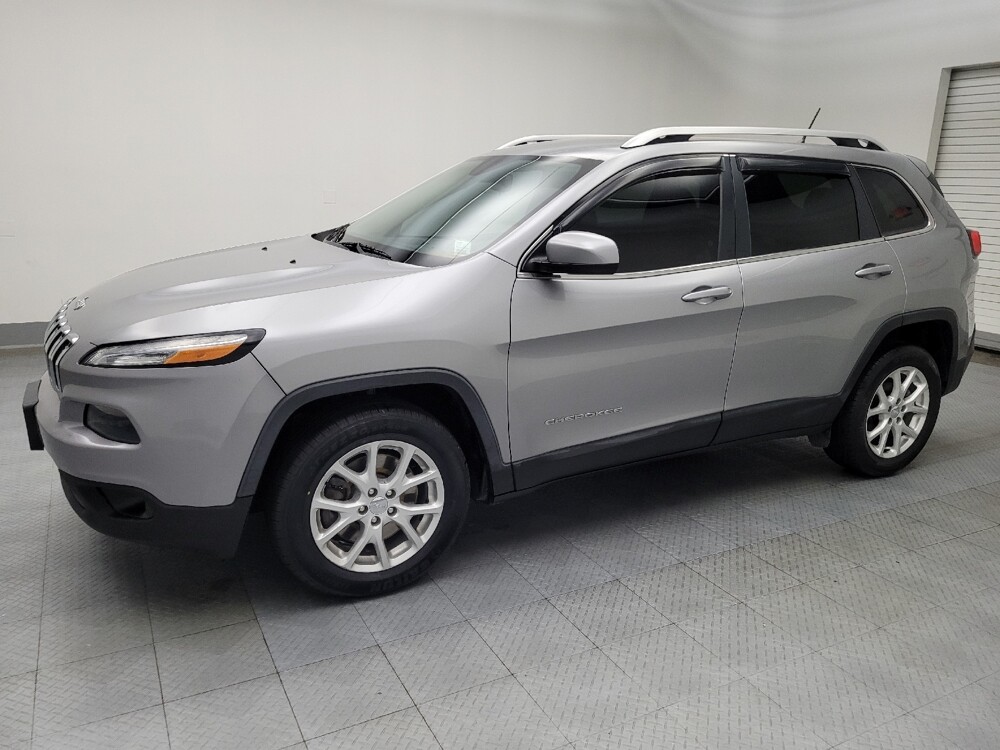 2015 Jeep Cherokee in Des Moines, IA 50310 - 18066355 2