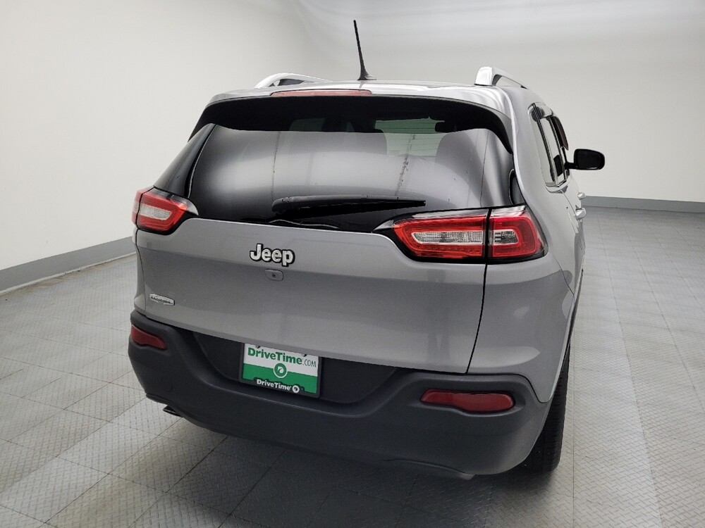 2015 Jeep Cherokee in Des Moines, IA 50310 - 18066355 7