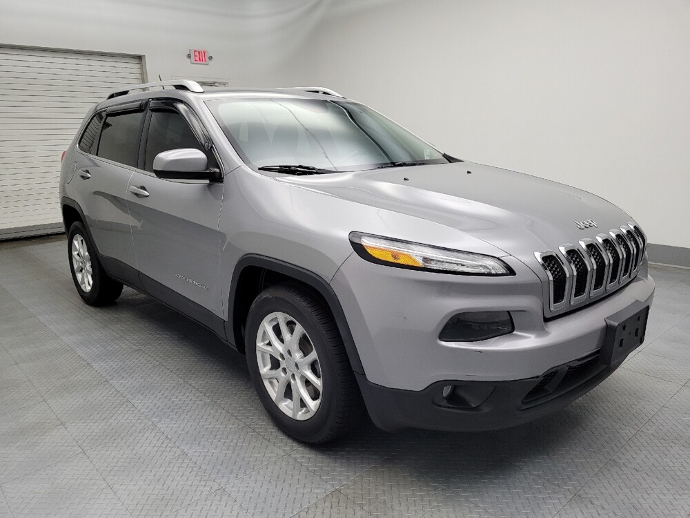 2015 Jeep Cherokee in Des Moines, IA 50310 - 18066355 13
