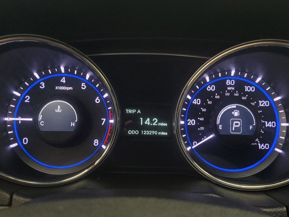 2013 Hyundai Sonata in Highland, IN 46322 - 18066407 23