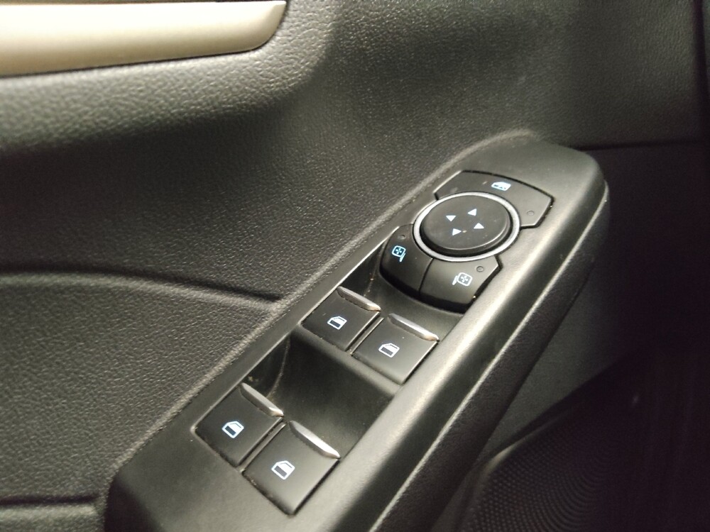 2022 Ford Escape in Lombard, IL 60148 - 18066427 27