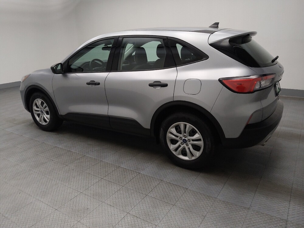 2022 Ford Escape in Lombard, IL 60148 - 18066427 3