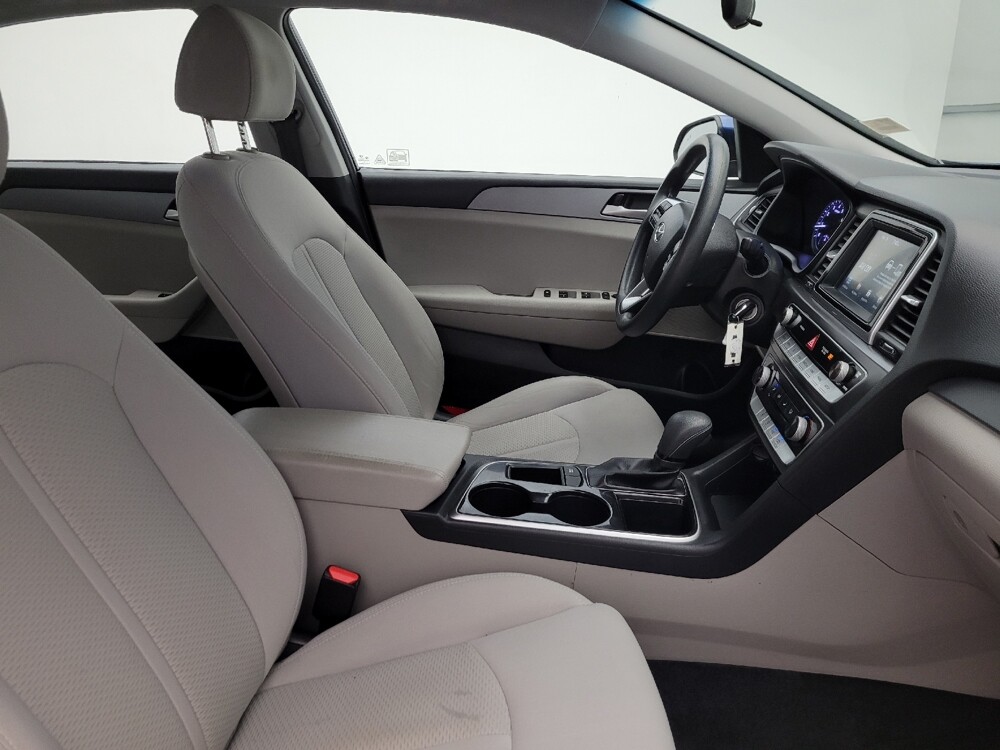 2018 Hyundai Sonata in Tucson, AZ 85705 - 18066483 21