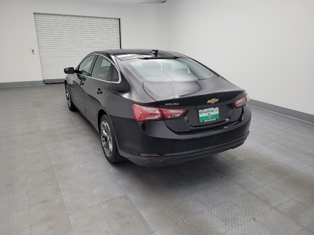 2020 Chevrolet Malibu in Fairfield, OH 45014 - 18066499 5